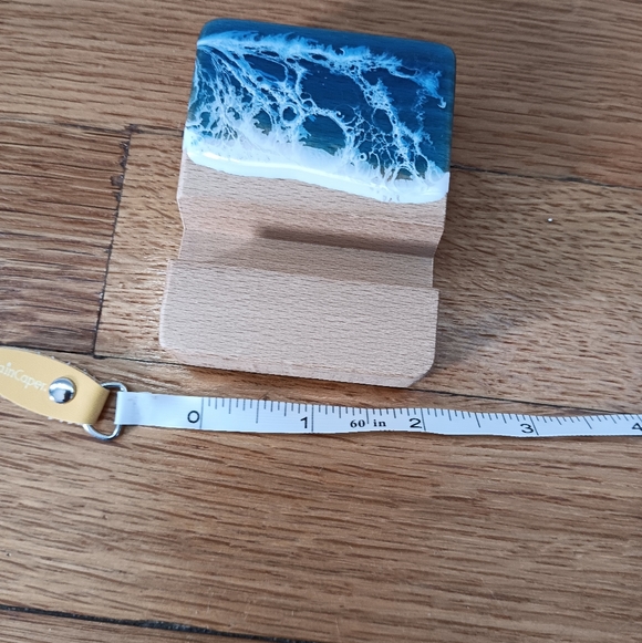 Ocean Wave Design Wooden Phone Stand - Picture 5 of 7